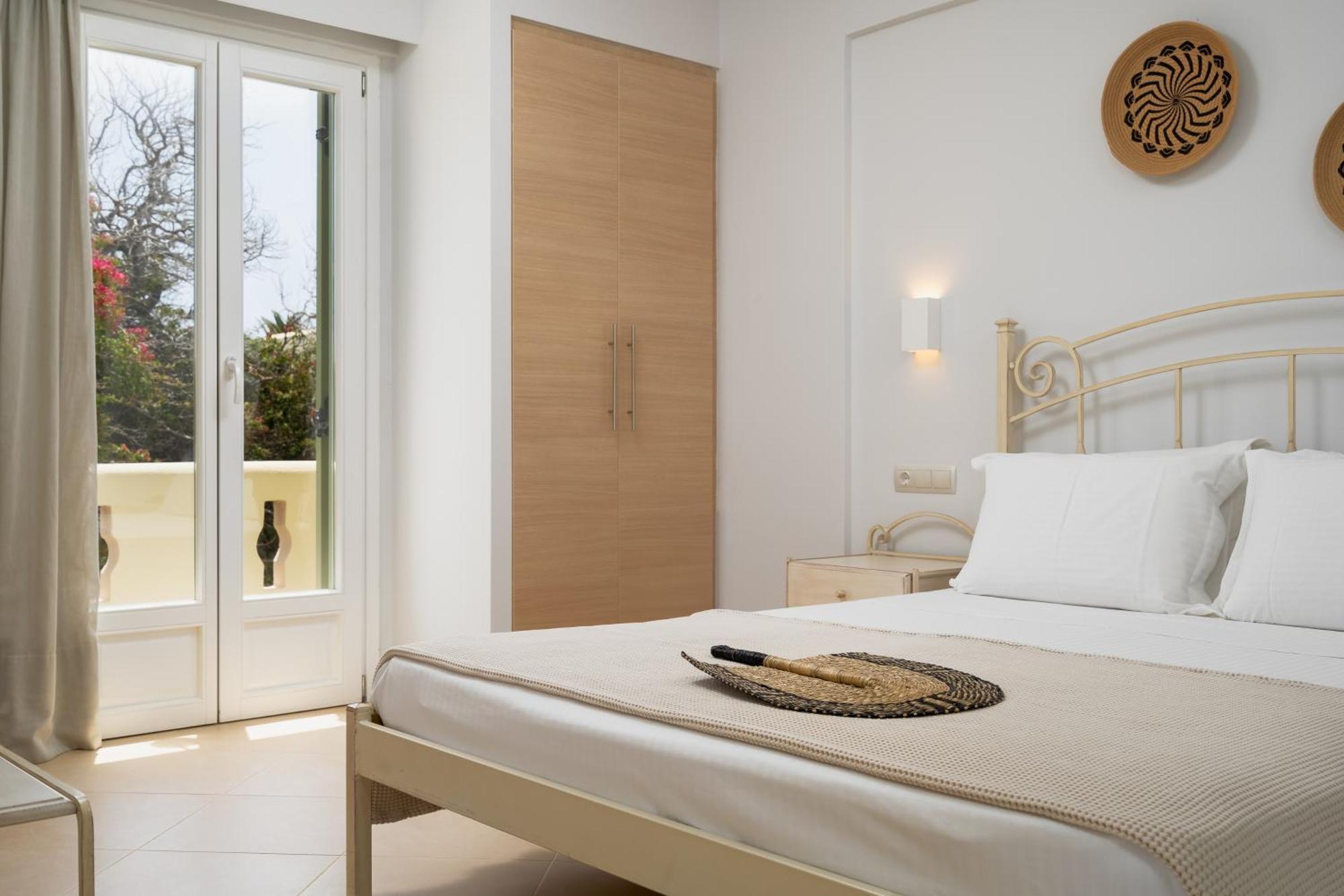 Finikas Hotel Aliko Beach Екстер'єр фото